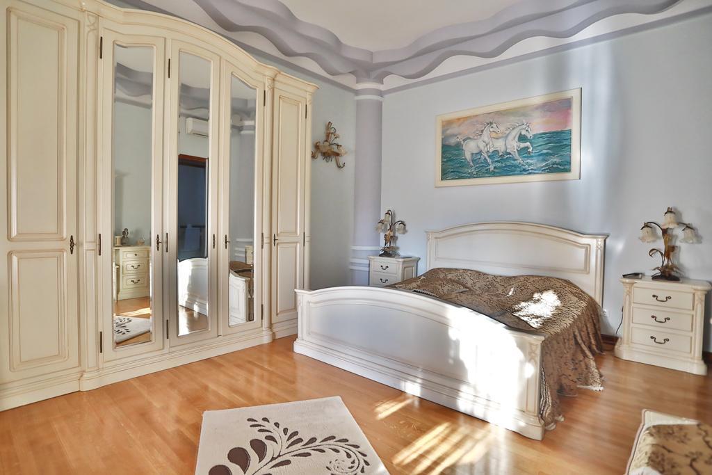 Pensiunea Trei Pini Seini Exterior foto