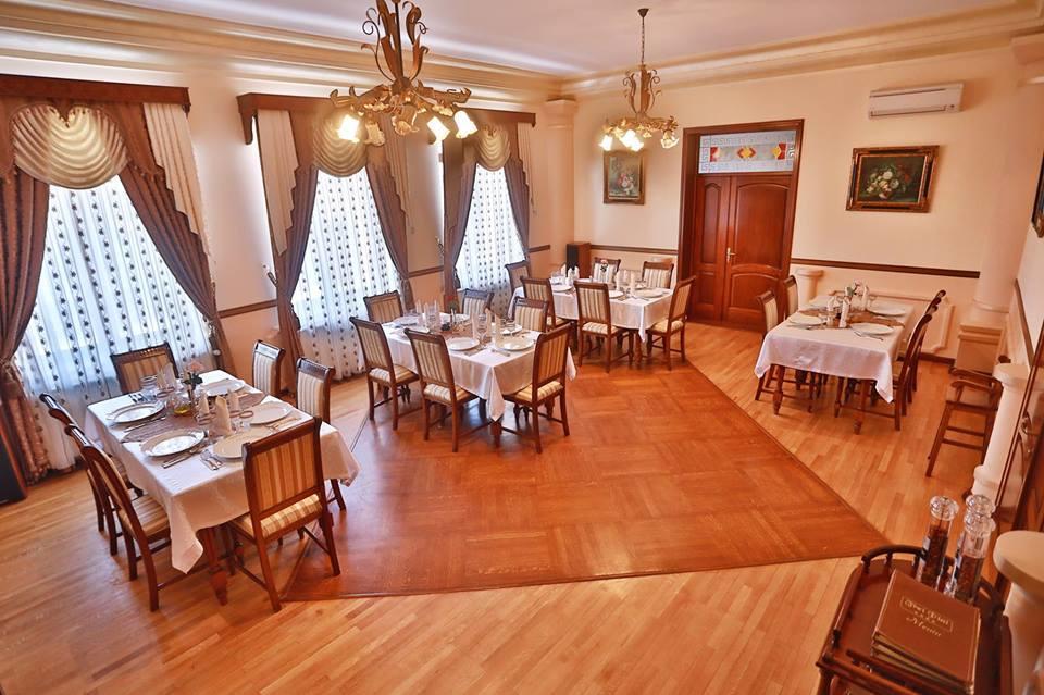 Pensiunea Trei Pini Seini Exterior foto